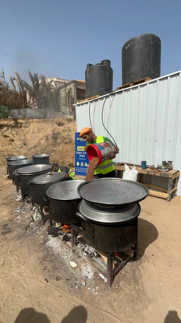 Emergency food relief reaching displaced families in Gaza